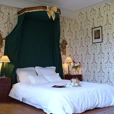 Bed & Breakfast Chateau Des Lutz Daon