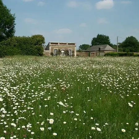 Chateau Des Lutz Daon