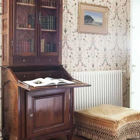 Frühstückspension Chateau Des Lutz 4*