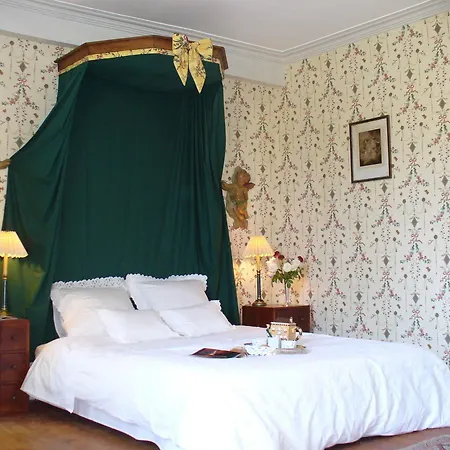 Chateau Des Lutz 4* Daon