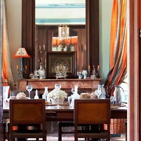 Chateau Des Lutz Frühstückspension 4*