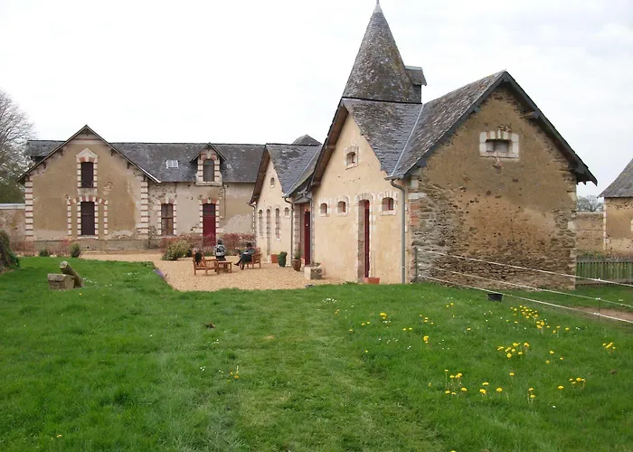 Chateau Des Lutz Bed & Breakfast 4*