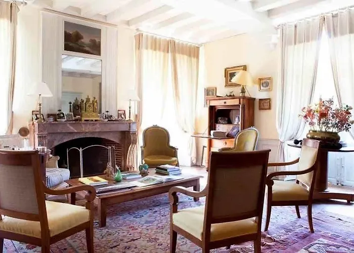 Chateau Des Lutz Bed & Breakfast