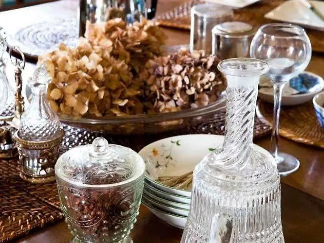 Chateau Des Lutz Bed & Breakfast